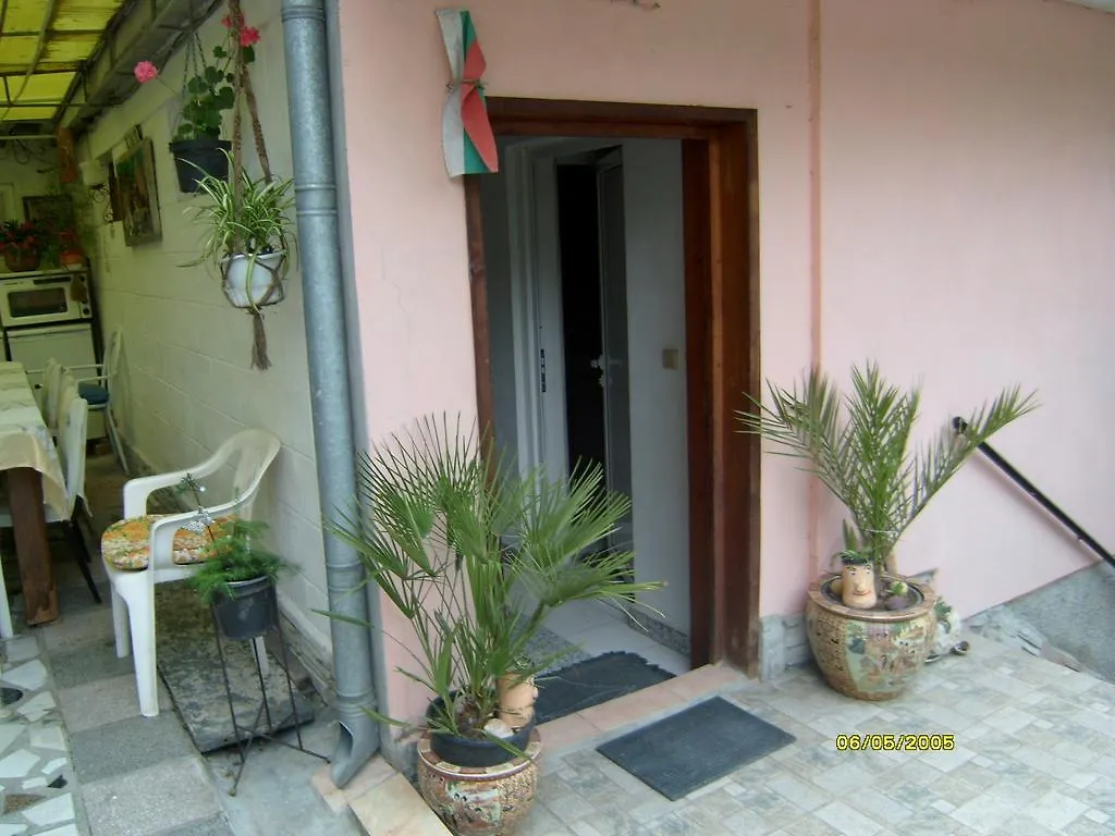 Villa Trakia Золотые Пески 2*,